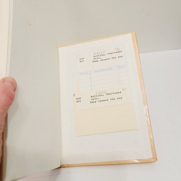 Vtg 1964 Showed the Way Forty American Negro Leaders Charlemae Rollins HC Book - Picture 3 of 5